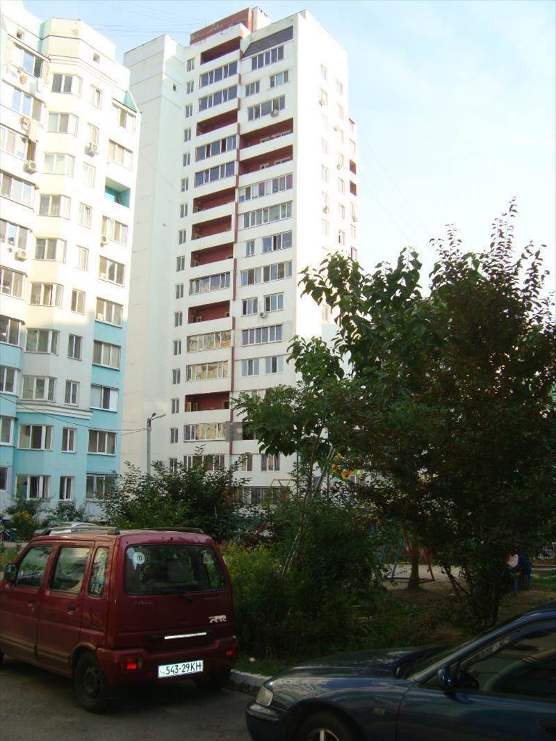 Продам квартиру. Одесская область, Одесса, Высоцкого